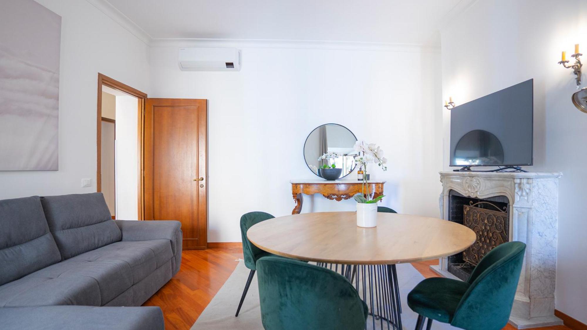 Piazza Navona Elegant And Central Three-Room Apt Rome Bagian luar foto